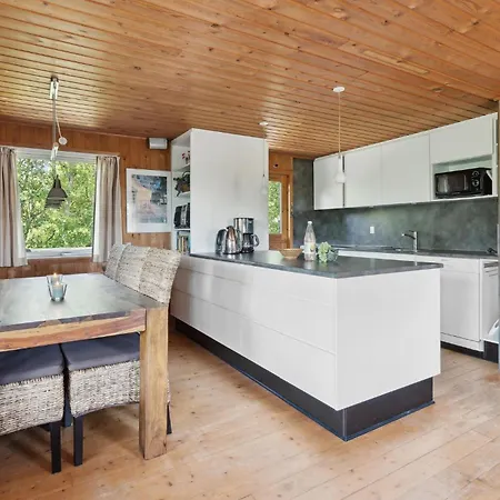 3 Bedroom Amazing In Fano